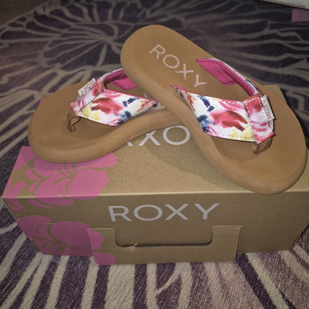 Roxy Floral Flip Flops